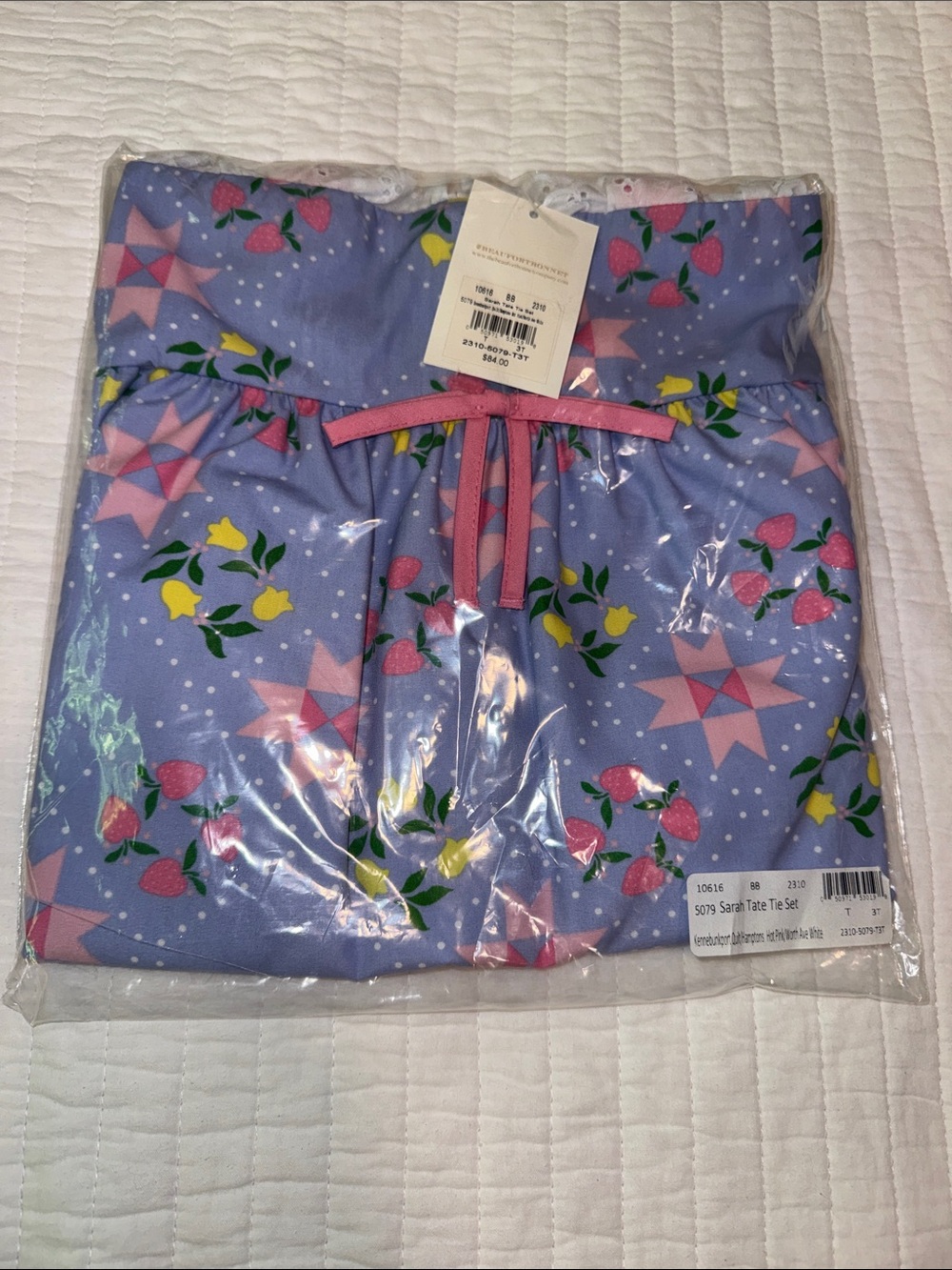 NWT Lavender Fruit & Flower Star Print Set with Pink Tie Size 3T
